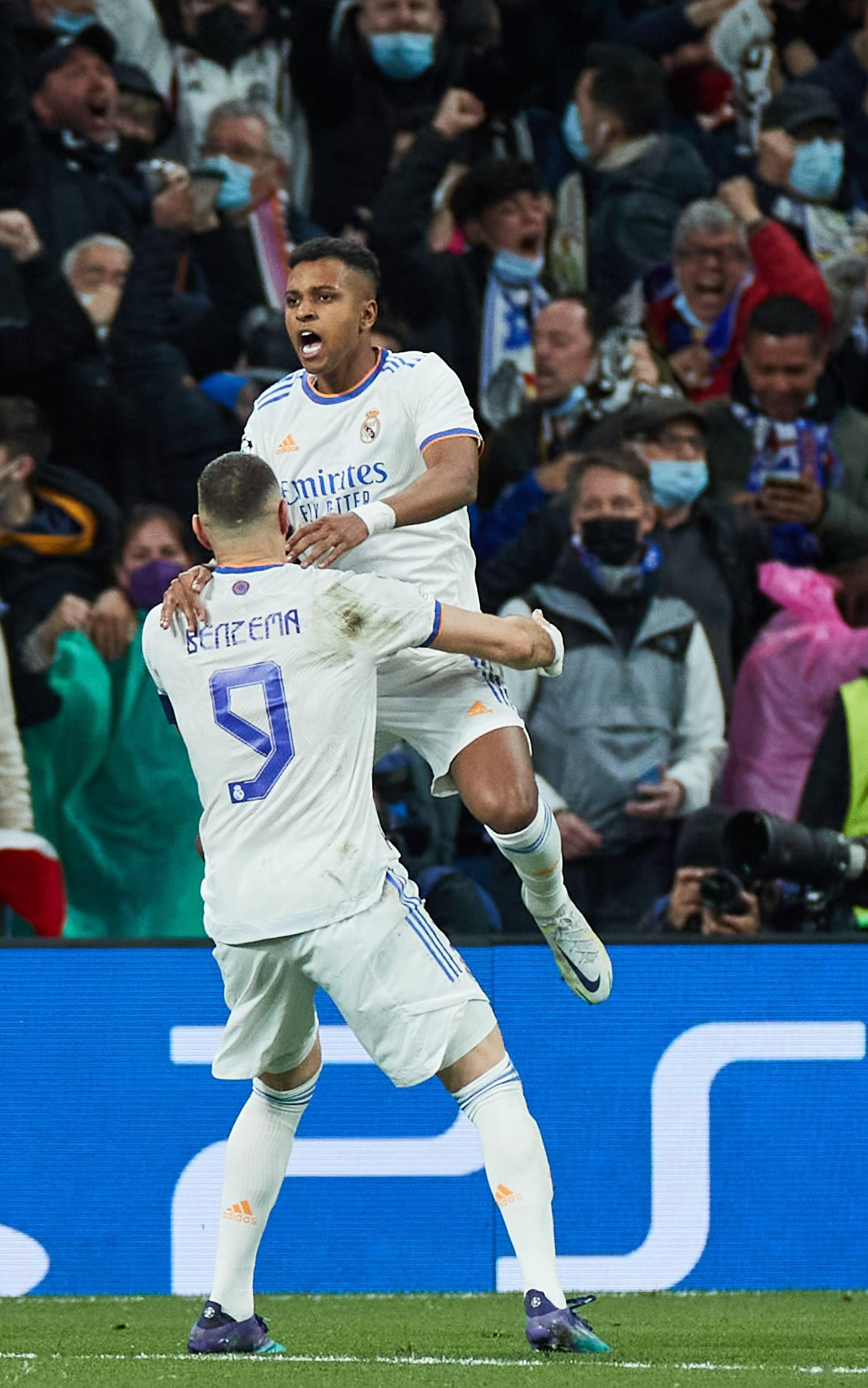 南宫体育-加时末段欧冠传出新动向；费城76人回应争议；管理层表态：气氛紧张；轮换策略成焦点的简单介绍